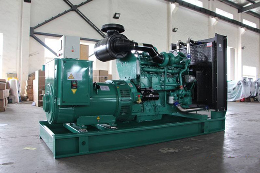 吴忠320kw康明斯柴油发电车出租_COPY_COPY